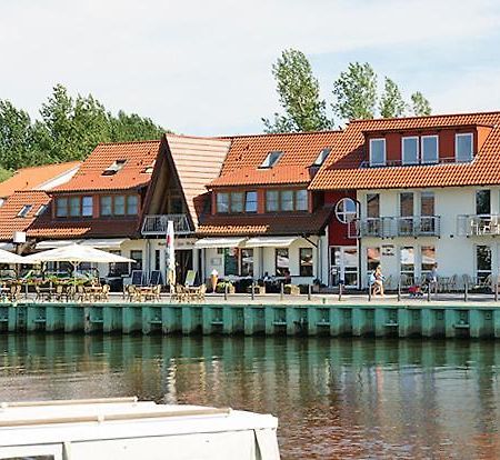 Hotel Zur Bruecke Greifswald Buitenkant foto