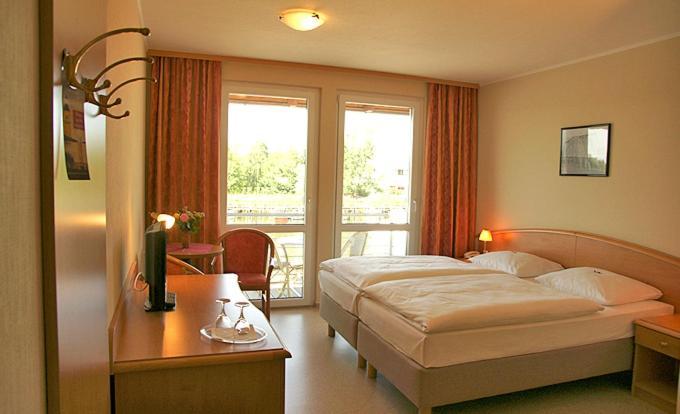 Hotel Zur Bruecke Greifswald Kamer foto